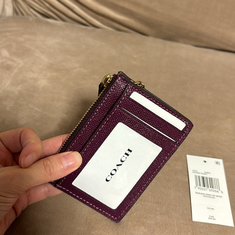 New Coach XGrain Mini ID SKNY Key & Card Holder only- Deep Berry - Picture 6 of 14